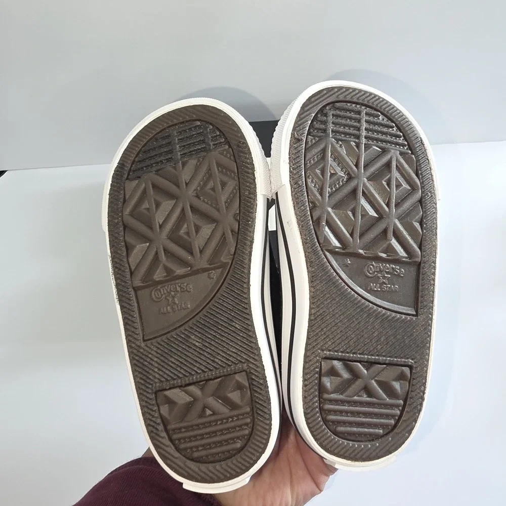 Converse toddler size